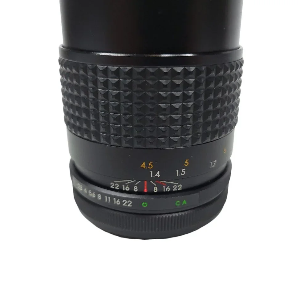 Focal MC Auto 1:2.8 F/2.8 F = 135mm Camera Lens 20-06-55